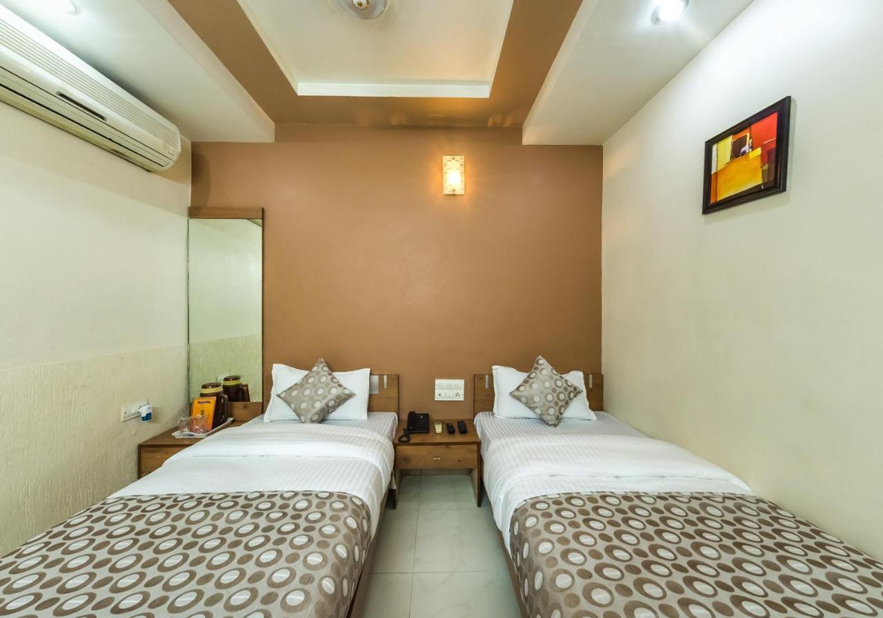 Hotel Rudra Regency Ahmedabad Eksteriør billede